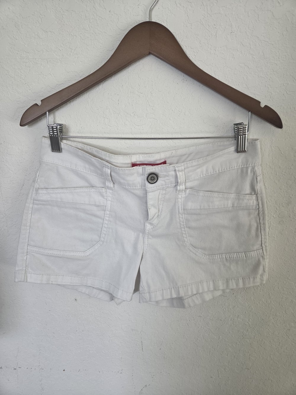 Unionbay Y2K White Women's Cotton Shorts - Classic Low-Rise Style Size 5